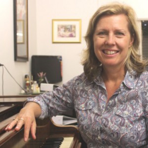 Music lessons Brisbane with Joanne Davies